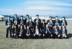 起工式の後の集合写真