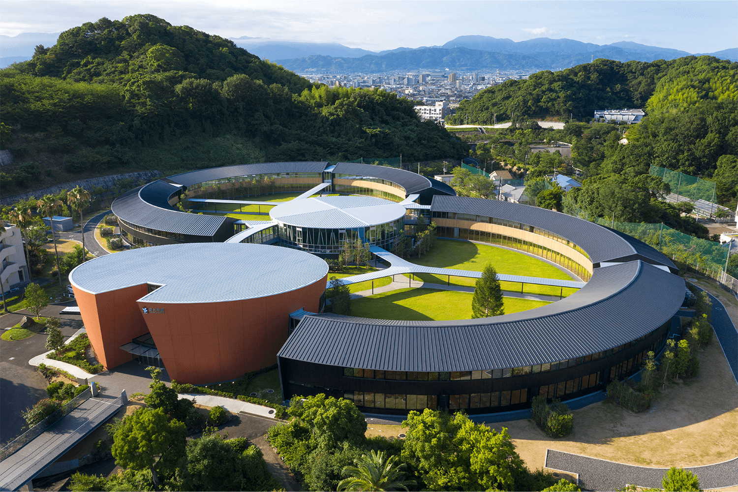 愛光学園