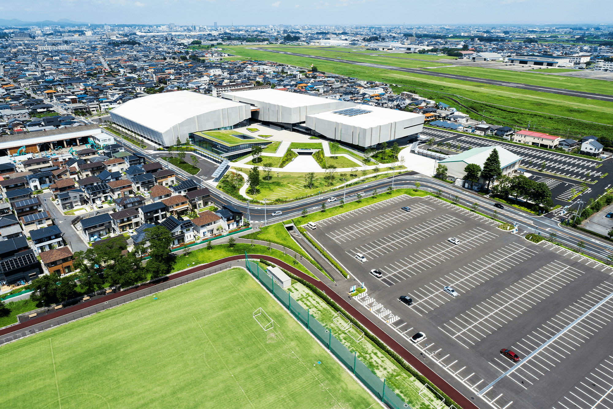 栃木県総合運動公園東エリア（日環アリーナ栃木）