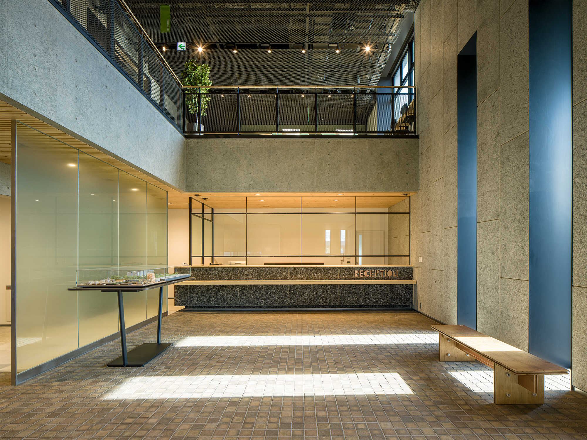 エントランスホール